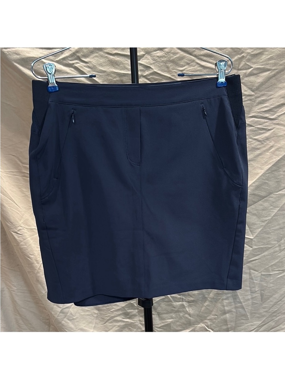 Women’s Navy Performance Skort with Zip Pockets